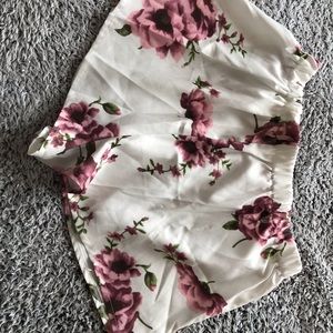 floral shorts